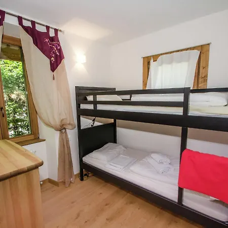 Apartman Boutique In Rhone Alpes With Balcony Chamonix