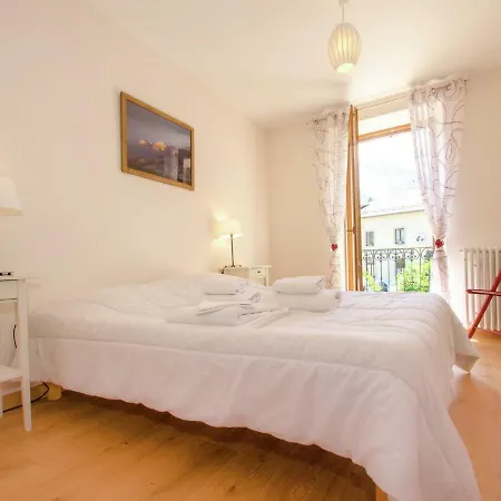 Apartman Boutique In Rhone Alpes With Balcony *