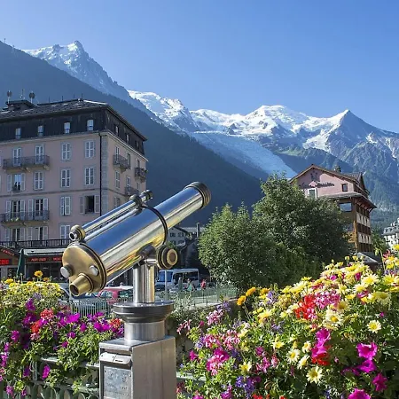 Boutique In Rhone Alpes With Balcony Chamonix
